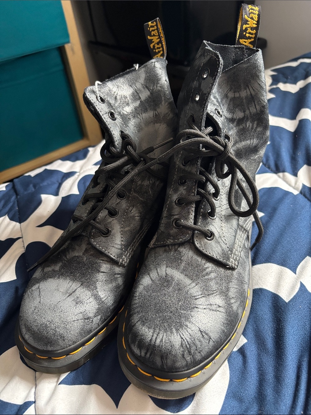Dr. Martens 1460 Pascal Tie Dye Printed Suede Leather Ankle Boots - Picture 3 of 6